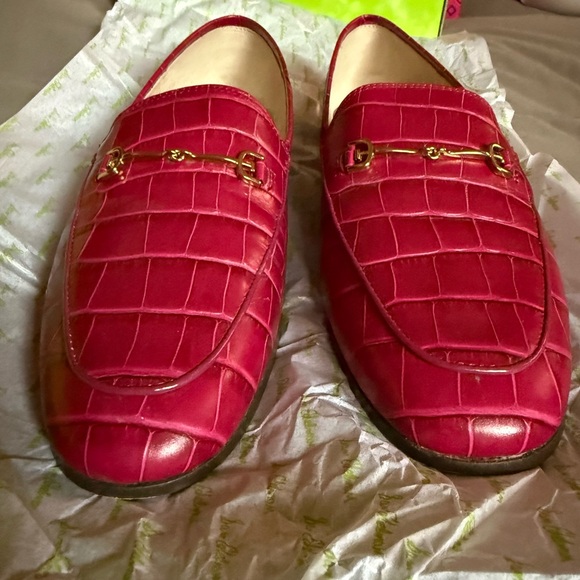 Sam Edelman Loraine Loafers in Berry Croc - Picture 4 of 11